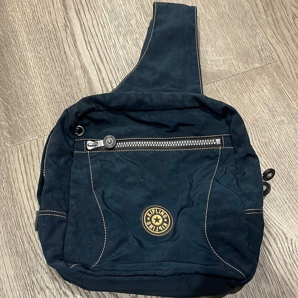 One shoulder Kipling backpack